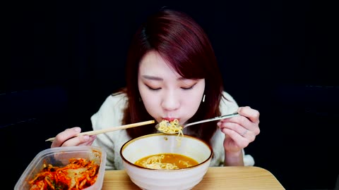 Friend, I want to eat ramen at my house_ _ Do you want Ramyeon_ RP 