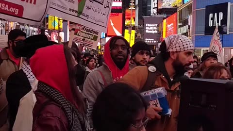 "New York City: ALL OUT FOR PALESTINE" on the first day in 2025. 3of7