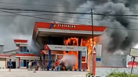 the nearest gas station, the fire was very fierce and scorched