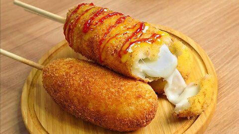 How to Make Potato Cheese Corn Dog :: Korean Street Food