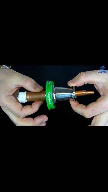 🔥 How to Make an Easy Mini Economical Heater (Only 50 ml/hour!) | DIY Torch for 20 sq. meters #free