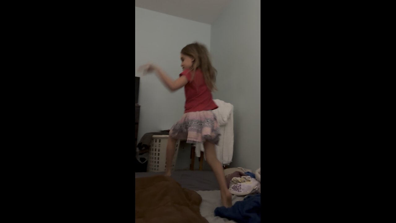 How to be quick and sneaky by Alice. Make life a fun adventure every day. Play and be better in life