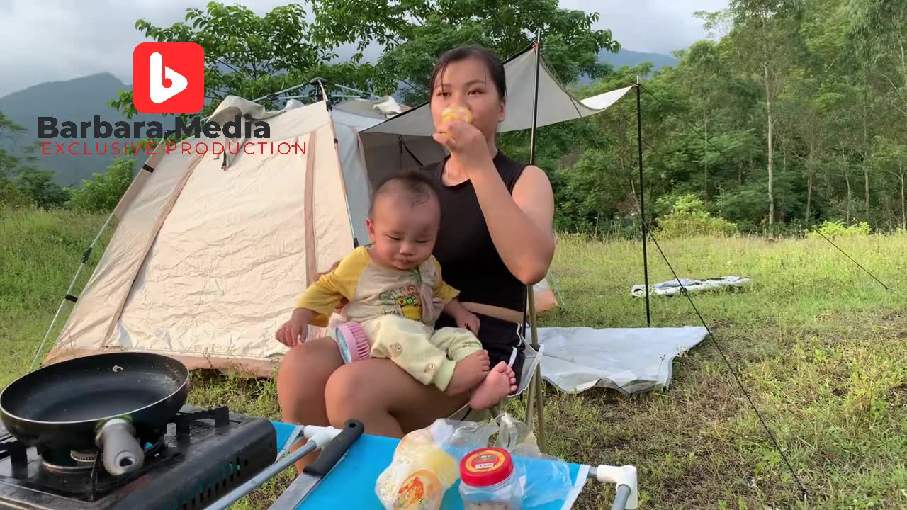 17 Year Old Single Mom SOLO Camping With Baby In The Forest on Barbara Media Exclusive Production