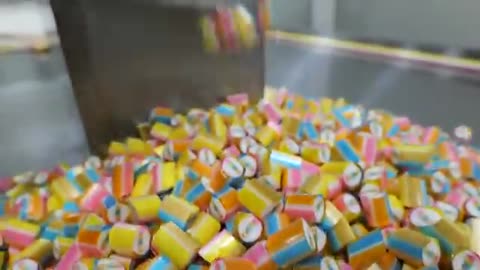 cakes made in factory