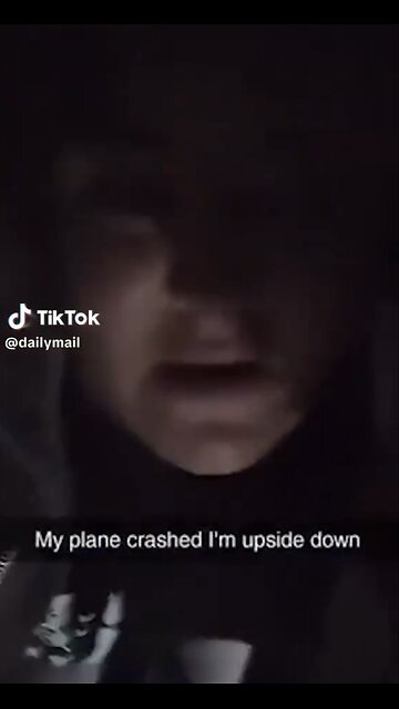 PASSENGER TRAPPED INSIDE🛩️🛃🛄📸DELTA PLANE CRASH🇨🇦🛩️🛣️💫