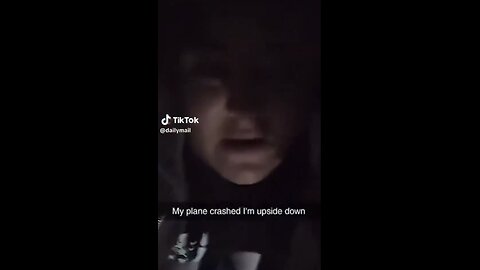 PASSENGER TRAPPED INSIDE🛩️🛃🛄📸DELTA PLANE CRASH🇨🇦🛩️🛣️💫