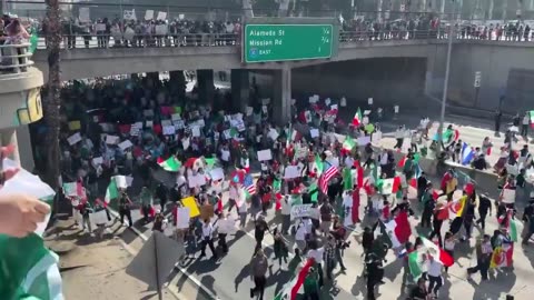 Anti-ICE protestors are blocking both sides of 101 Freeway in Los Angeles