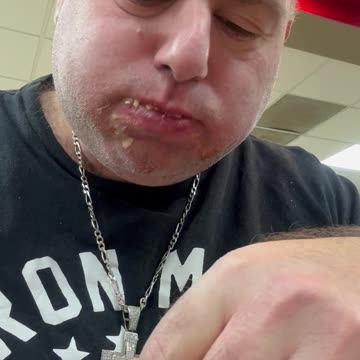 2nd Gorilla Bite Ape Chomp 2025! 5 Pattie Huge Whopper 5 pieces of cheese! OH!