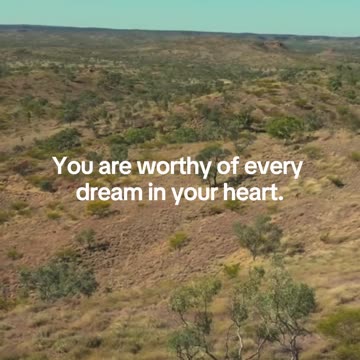 Sis, Let’s Get Real!⁣⁣ Why does everyone see your strength except you?⁣⁣ #womenmotivation #lifecoach