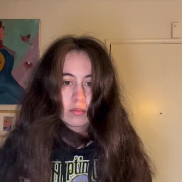 Let’s tame this hair #wavyhair #latinawellness #aesthetic #brunette #pelo #fypシ゚viral