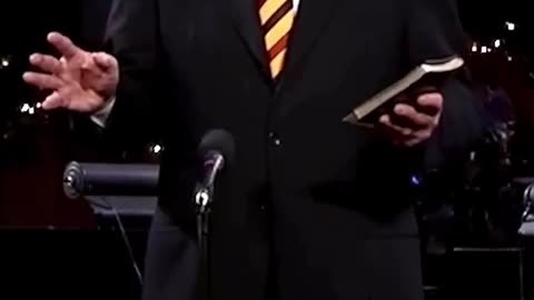 Pastor John MacArthur | Man is basically evil. #sinful