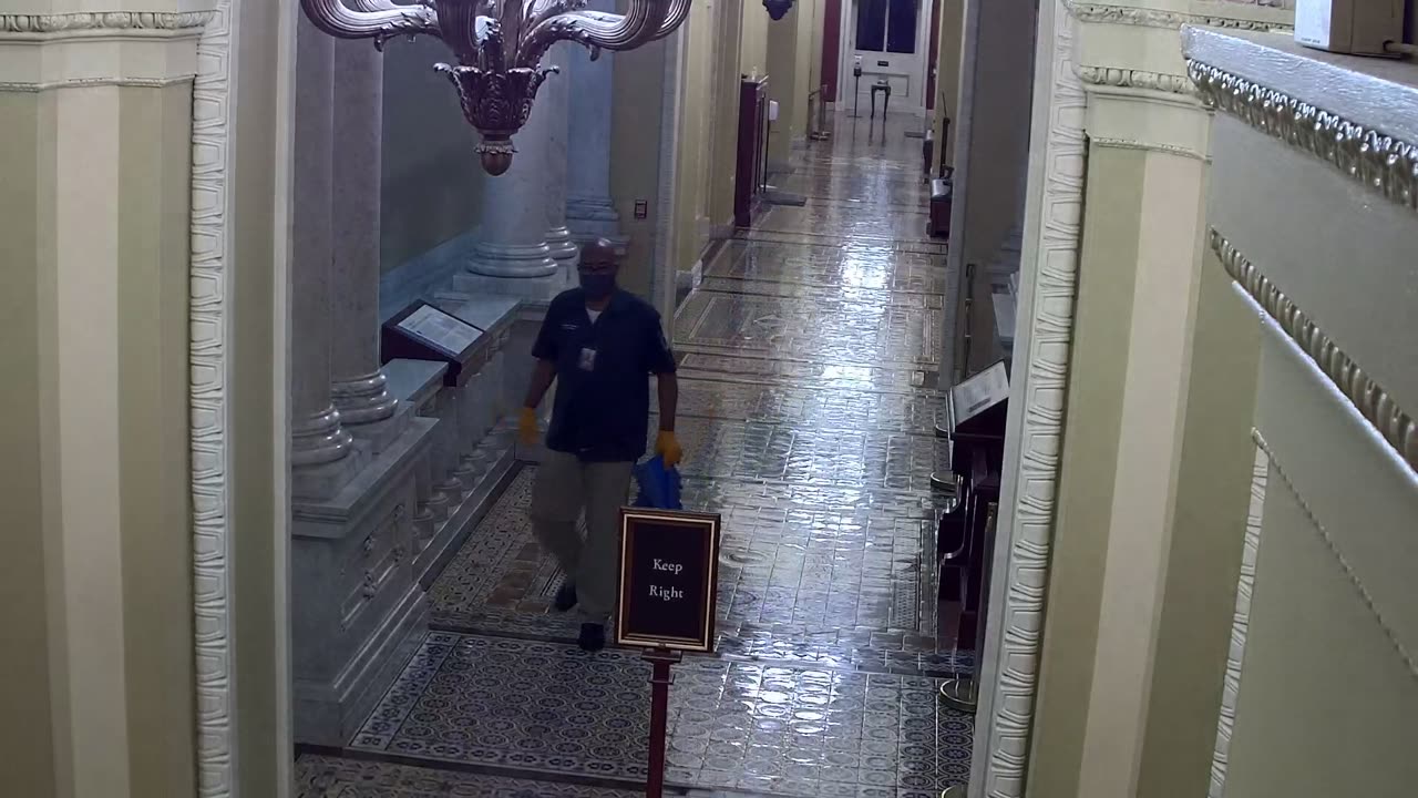 0305USCS03SenateGalleryWestnearS324_2021-01-06_00h00min00s153ms.mp4