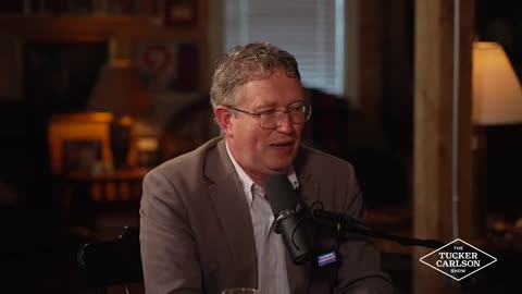 How DC works or Doesn't - Tucker Carlson and Thomas Massie -