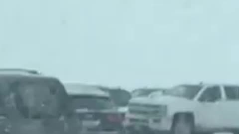 Shocking Multi-Vehicle Pileup Caused by FREEZING RAIN in Oregon!