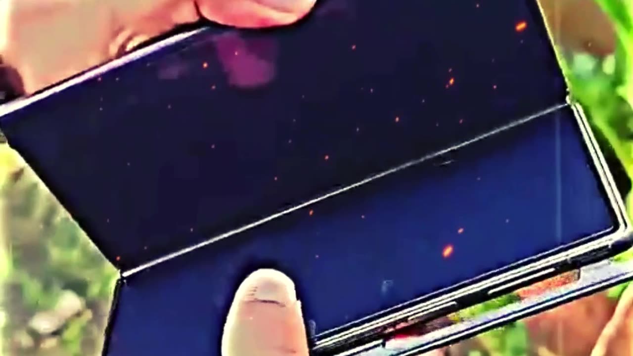 Huawei Tri-Fold 💀☠️ #blowup #samsung #foryou #fyp #100 #viralshorts