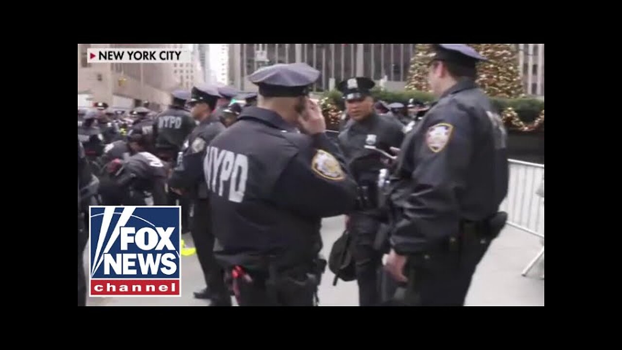 Ex-NYPD official on public safety measures ahead of New Years Eve ball drop