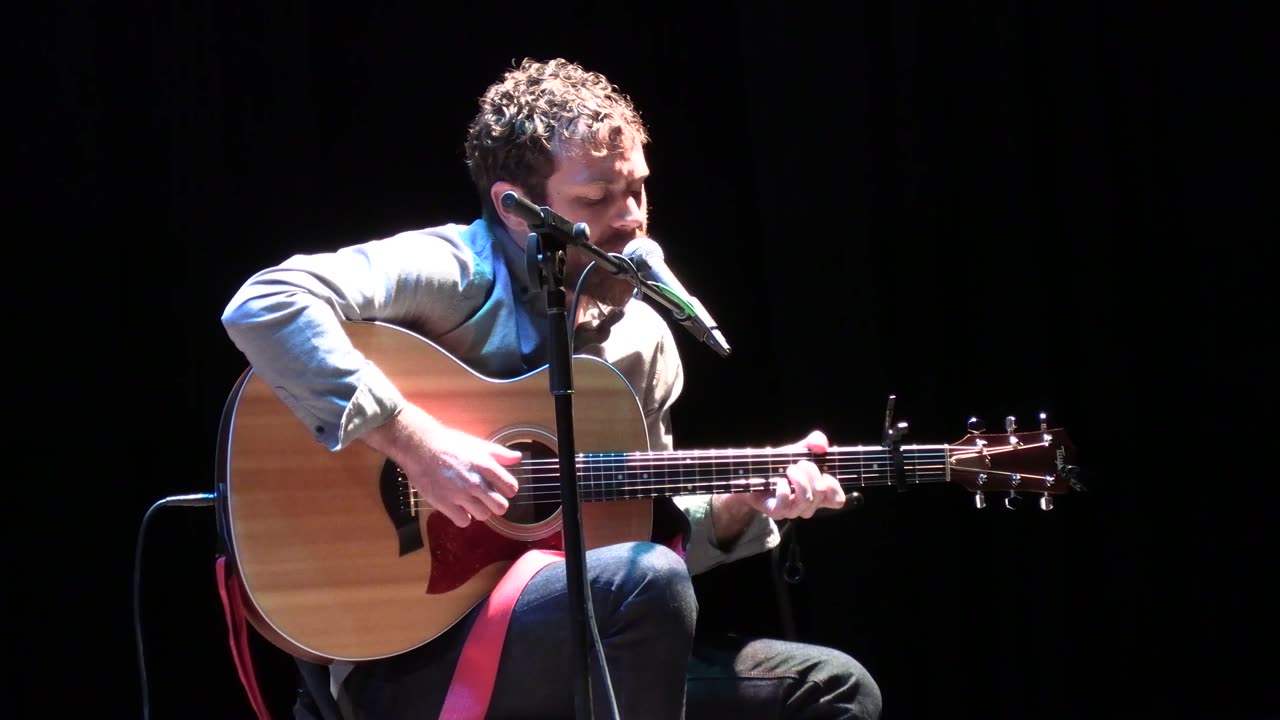Fingerstyle Guitar Showcase - Thomas Saffel - Dank Snugs (2024)
