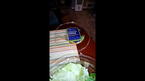 Eating Kroger Everything Avocado Salad Kit For One, Dbn Hgts, MI, 1/19/25