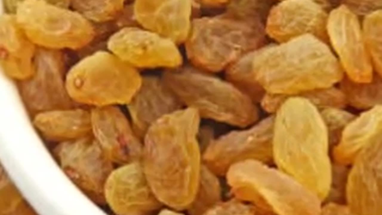 Doodh Aur Kishmish Sehat Ka Superfood