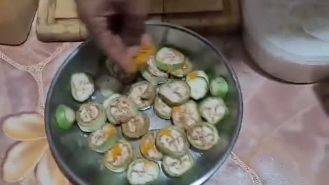 Brinjal fry in the oil