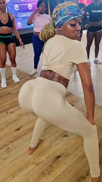 Twerk class (must see)