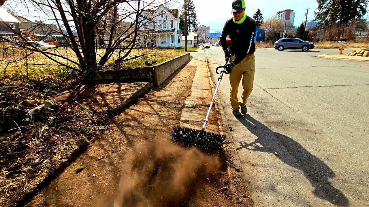 City Ignores & Allows SIDEWALKS To Go To WASTE So I Cleaned Them Up For FREE