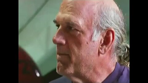 Jesse Ventura 🕵️‍♂️ 揭露心控刺客 🧠🔫 與 MKULTRA 🔍— 詹姆斯·霍姆斯會是其中之一嗎⁉️