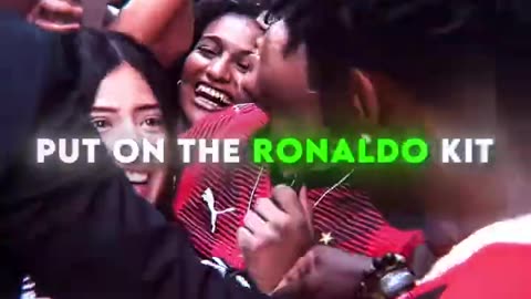 ISHOWSPEED TURN GIRL TO RONALDO FAN