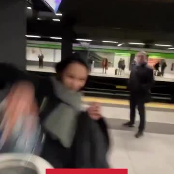 In Milan, fed up of pickpockets, some young Italians go armed with spray paint