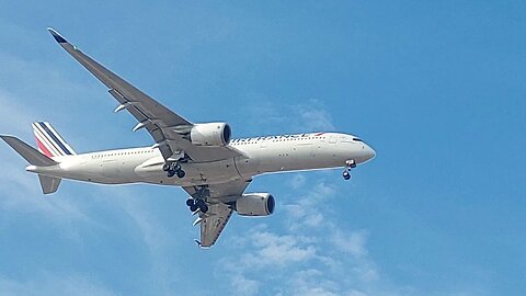 Airbus A350 F-HTYH coming from Paris to Fortaleza