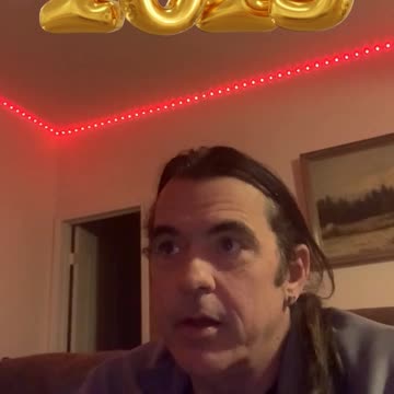 HAPPY NEW YEAR FROM FOLLOW NO ONE!