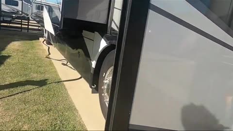 RV SHOPPING#ourtruckinglife #reallifetruckers #truckdrivers #truckdriver #atruckerslife