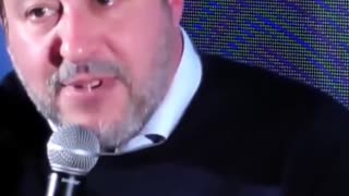 🔴 Salvini: "Se mettiamo il futuro dell'Italia, dei nostri figli...in mano a Macron, ci suicidiamo!"