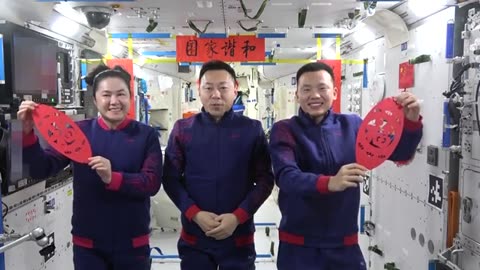 Chinese astronauts welcome Year of the Snake in space