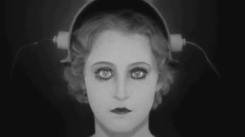 THE FILM METROPOLIS 1927..HOW DID THEY DO COMPUTER GRAPHICS IN 1927 WHEN THERE WERE NO COMPUTER?