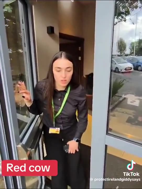 Ireland hotel closed to the public - HOUSING MIGRANTS