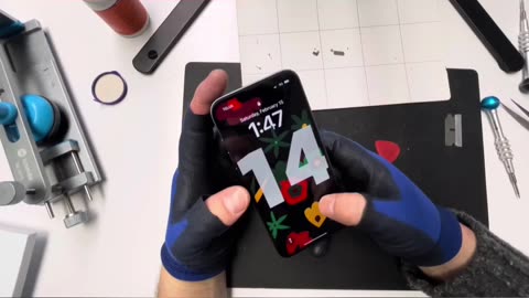 iPhone 14 screen issues remedy