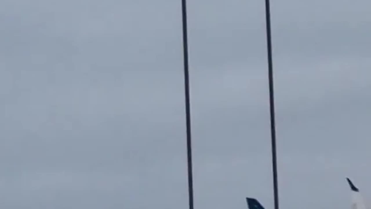 Momenti i rrezimit te avionit