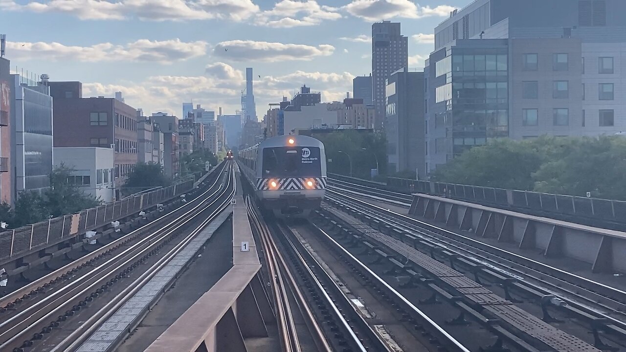 MTA Metro North Railroad: Southeast Bound M3A Harlem Line Express Train @ Harlem-125th Street
