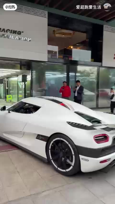 Stunning Luxury Car 🚘