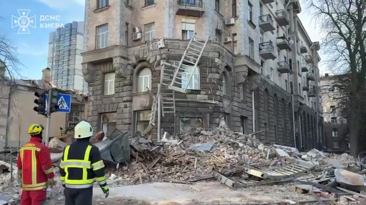 Work continues in the Pechersk district of Kyiv to eliminate the consequences of