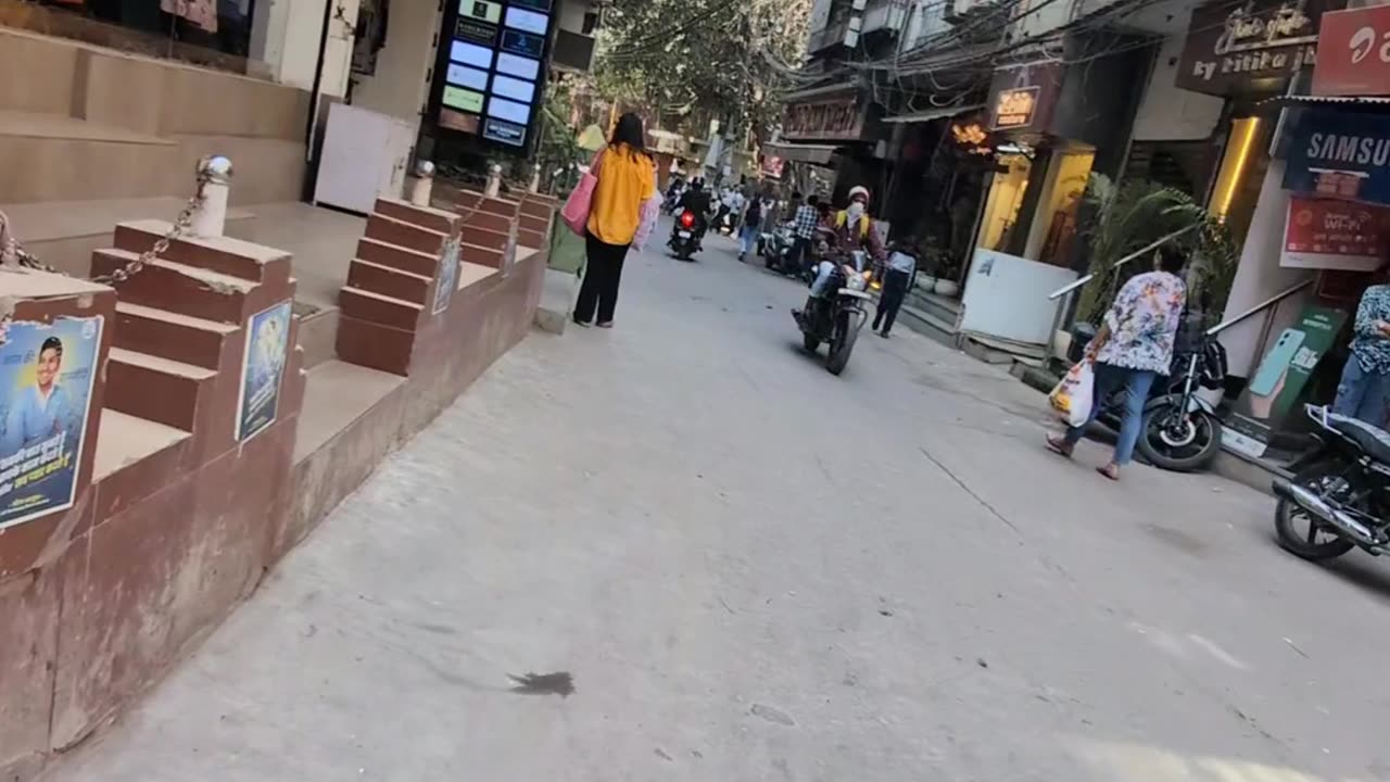 Shahpur Jat, New Delhi, street view