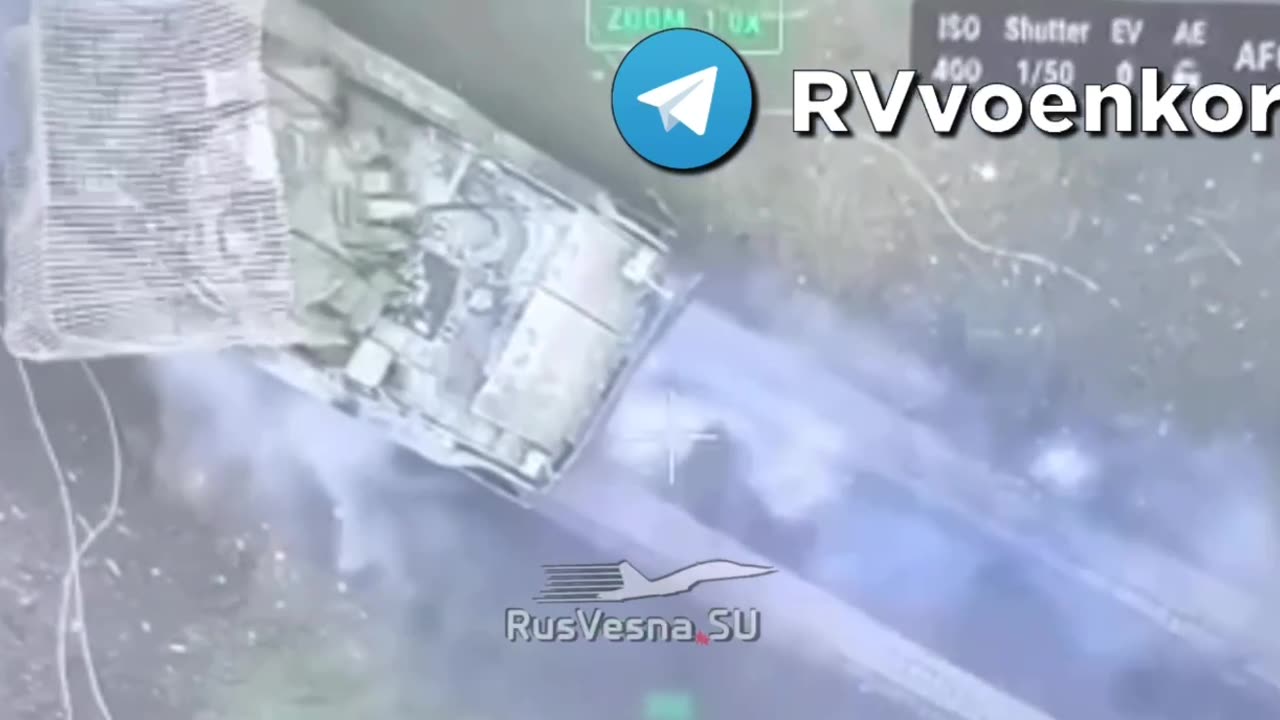 🇷🇺🇺🇦An attempt to hit an enemy M2A2 Bradley ODS-SA IFV with anti-drone