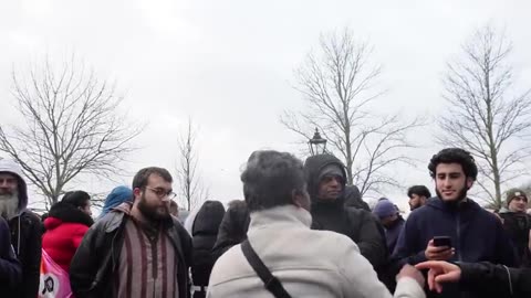 Muslims Upset as Islam's Nasty Hatred Against Families is Exposed - Arul Velusamy - Speakers' Corner