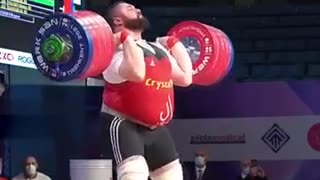 Lasha Talakhadze Lifts 267kg