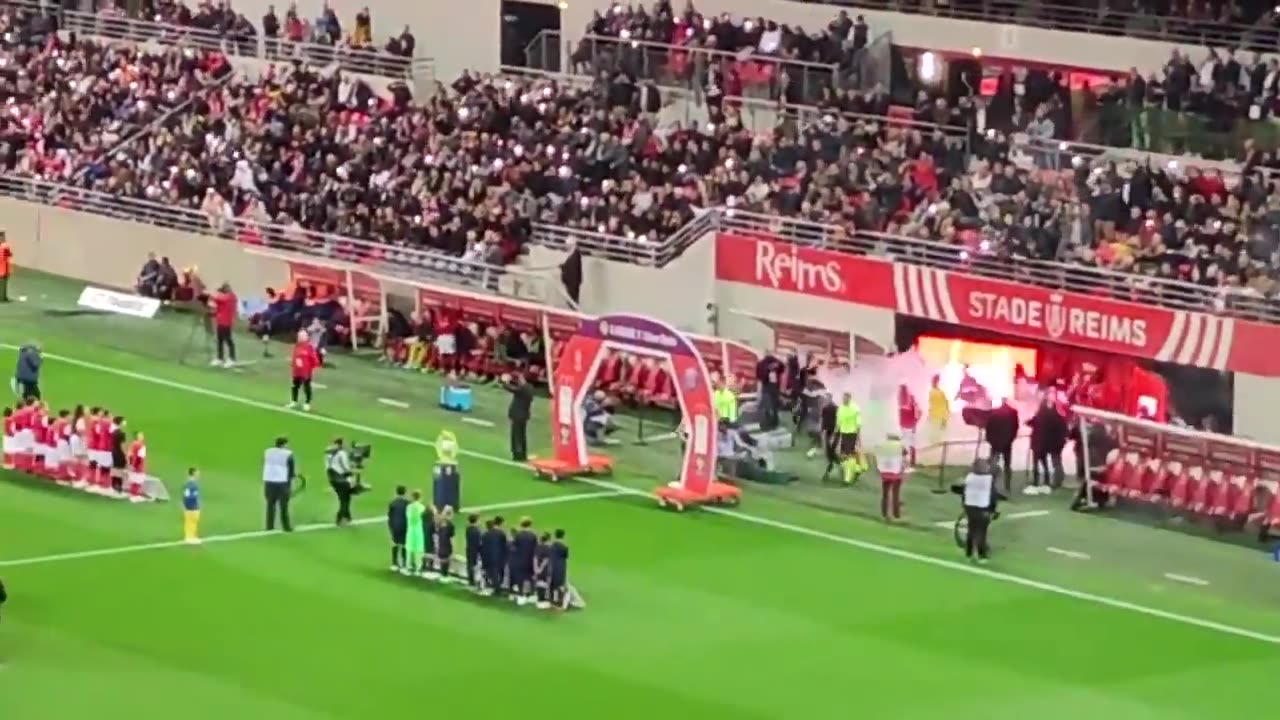 Stade Reims vs PSG (incredible atmosphere on 'Stade Auguste-Delaune')