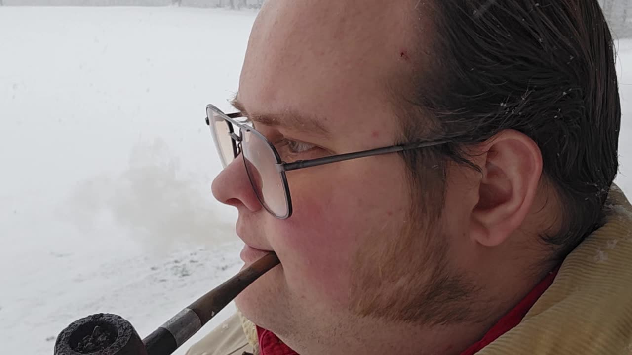 Briar pipe during winter.