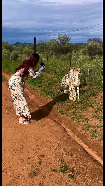 very power this girll