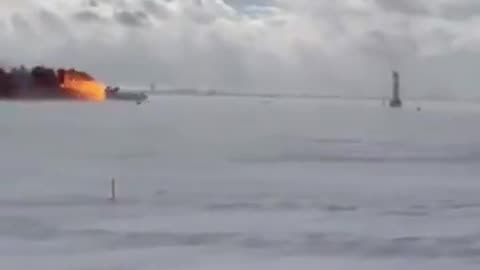 Clear visual of the Delta Airlines crash-landing at Toronto