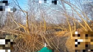 Russian fiber-optic FPV drone destroyed a Ukrainian 2S3 Akatsiya